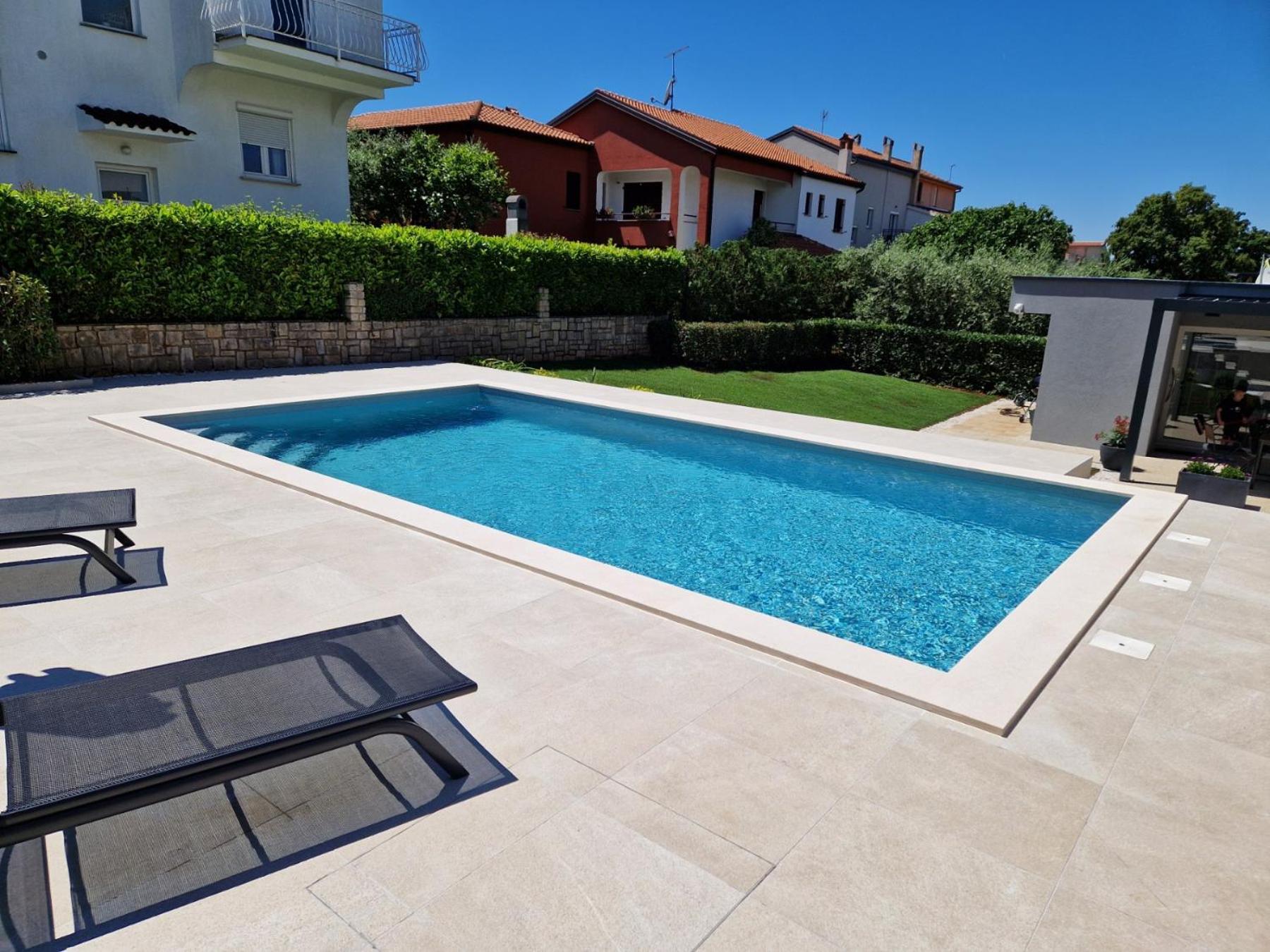 Apartmani Melanie Porec Esterno foto